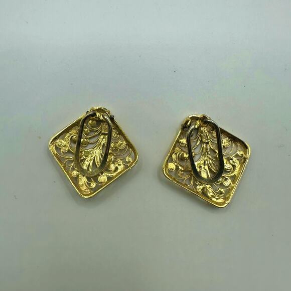 Gold Vermeil Filigree Clip On Vintage Earrings Marked SILVER TIKA Stamped retro - Picture 5 of 16